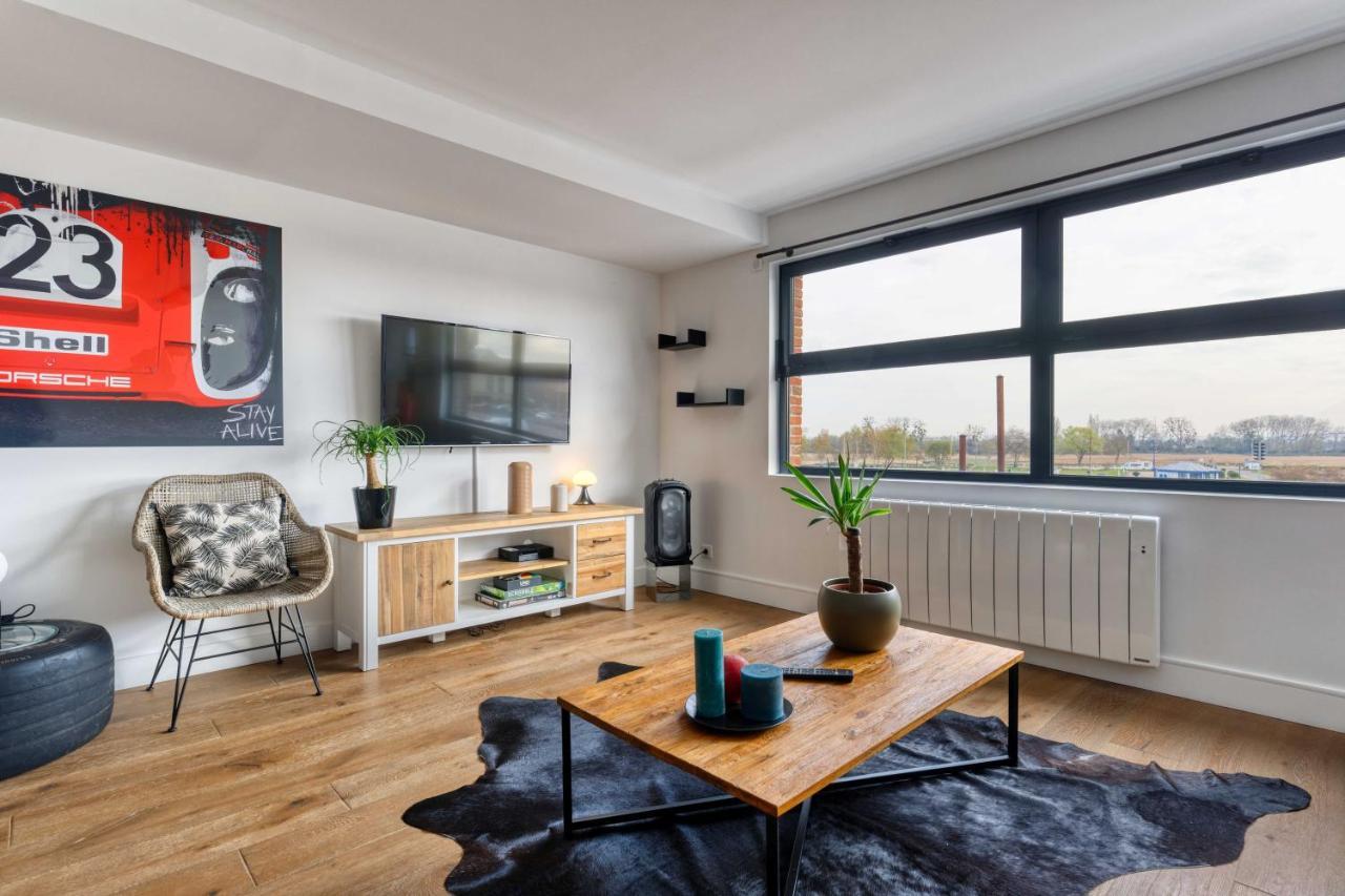 Le Loft Du Cosmopolitain Apartment Honfleur Bagian luar foto