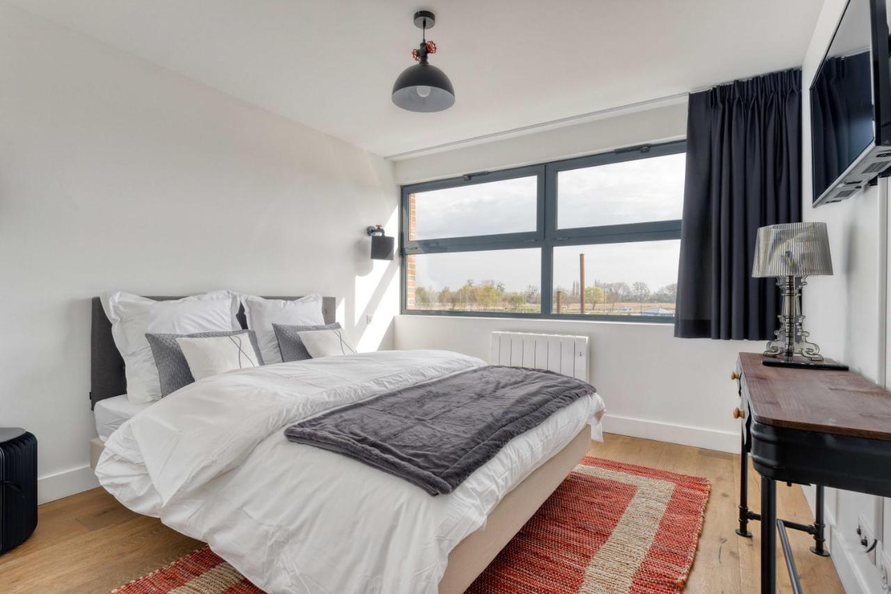Le Loft Du Cosmopolitain Apartment Honfleur Bagian luar foto